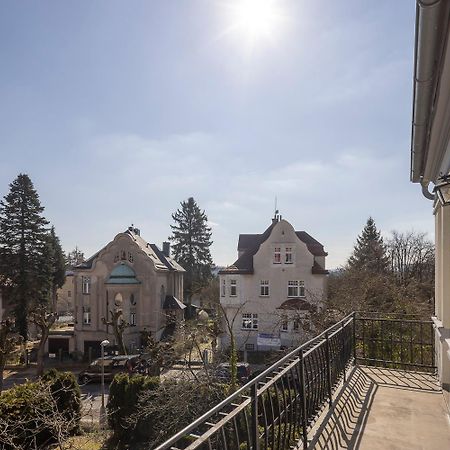 Pytloun Villa 利贝雷茨 外观 照片